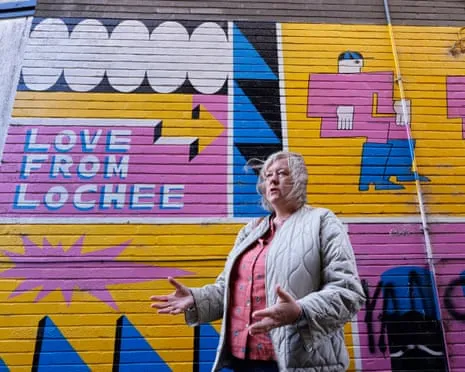 The Scottish Town Rejects Billionaire Provocations, Embracing Community Spirit In Response